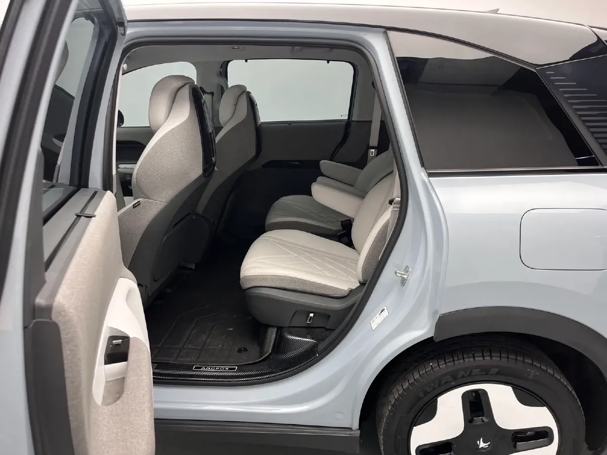 2023 JAC T8 2.0T 170HP L4 8AT,autocango,china used car exporter,china ev exporter,chinese used car exporter,chinese used ev exporter