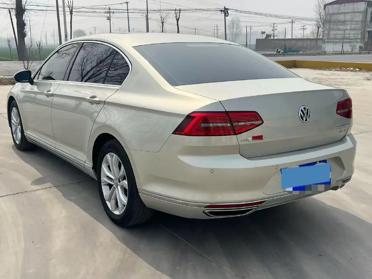 2018 Volkswagen Magotan 1.8T 180HP L4 7DCT,autocango,china used car exporter,china ev exporter,chinese used car exporter,chinese used ev exporter