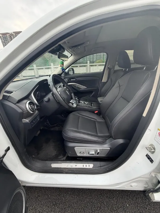 2020 WEY VV6 2.0T 227HP L4 7DCT,autocango,china used car exporter,china ev exporter,chinese used car exporter,chinese used ev exporter