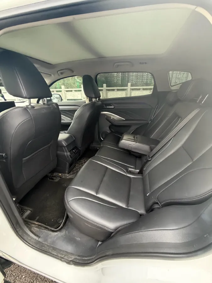 2020 WEY VV6 2.0T 227HP L4 7DCT,autocango,china used car exporter,china ev exporter,chinese used car exporter,chinese used ev exporter