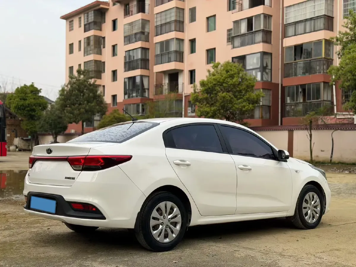 2017 Kia K2 1.4L 100HP L4 6AT,autocango,china used car exporter,china ev exporter,chinese used car exporter,chinese used ev exporter