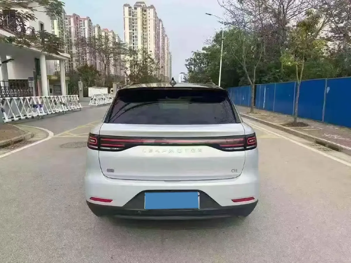 2024 Leapmotor C11 1.5L 95HP L4 REEV 43.74KWH,autocango,china used car exporter,china ev exporter,chinese used car exporter,chinese used ev exporter