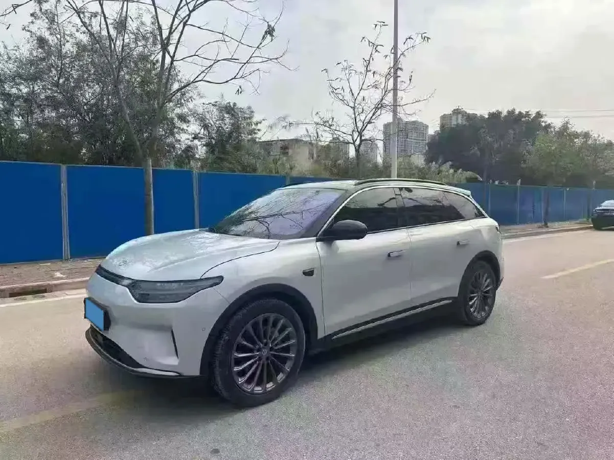 2024 Leapmotor C11 1.5L 95HP L4 REEV 43.74KWH,autocango,china used car exporter,china ev exporter,chinese used car exporter,chinese used ev exporter