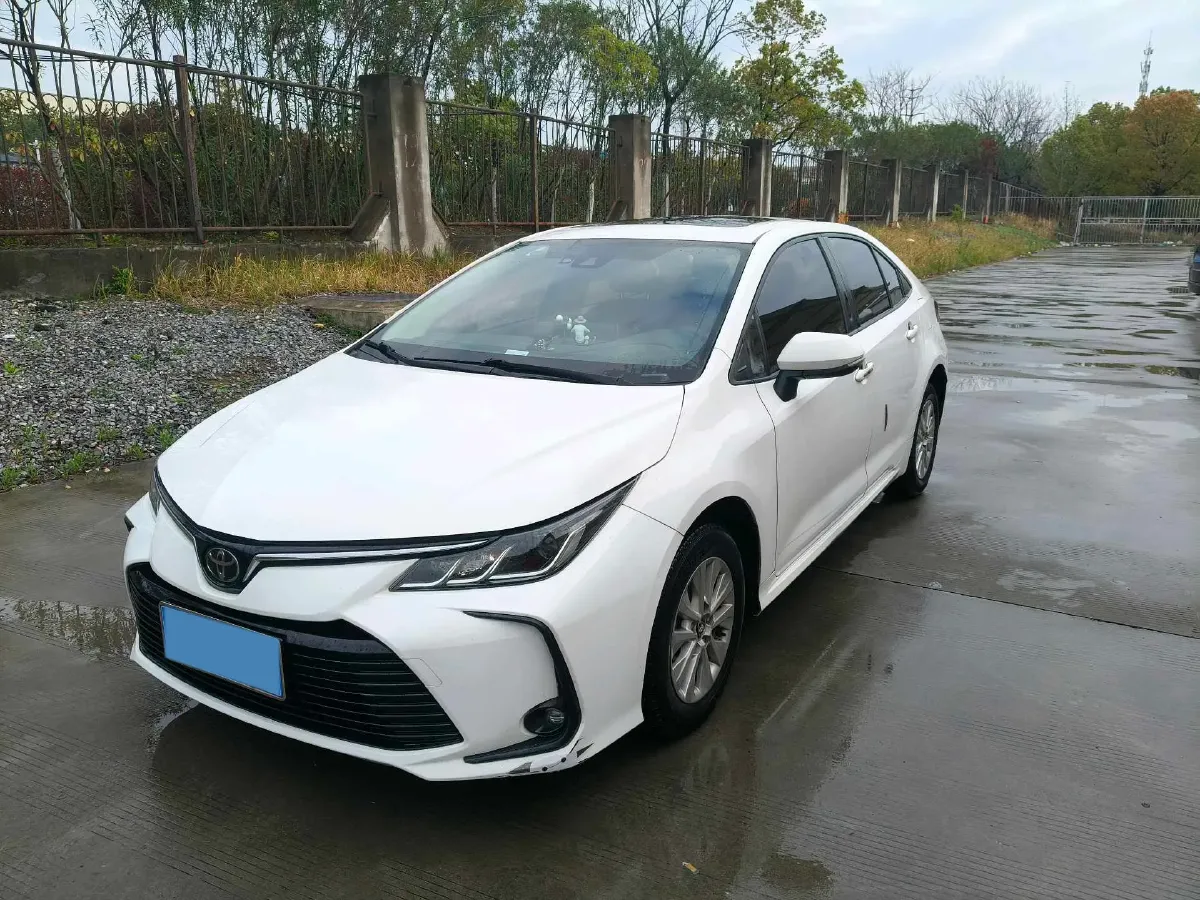 2019 Toyota Corolla 1.2T 116HP L4 CVT,autocango,china used car exporter,china ev exporter,chinese used car exporter,chinese used ev exporter
