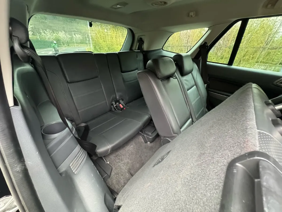 2016 Ford Everest 2.0T 245HP L4 6AT,autocango,china used car exporter,china ev exporter,chinese used car exporter,chinese used ev exporter