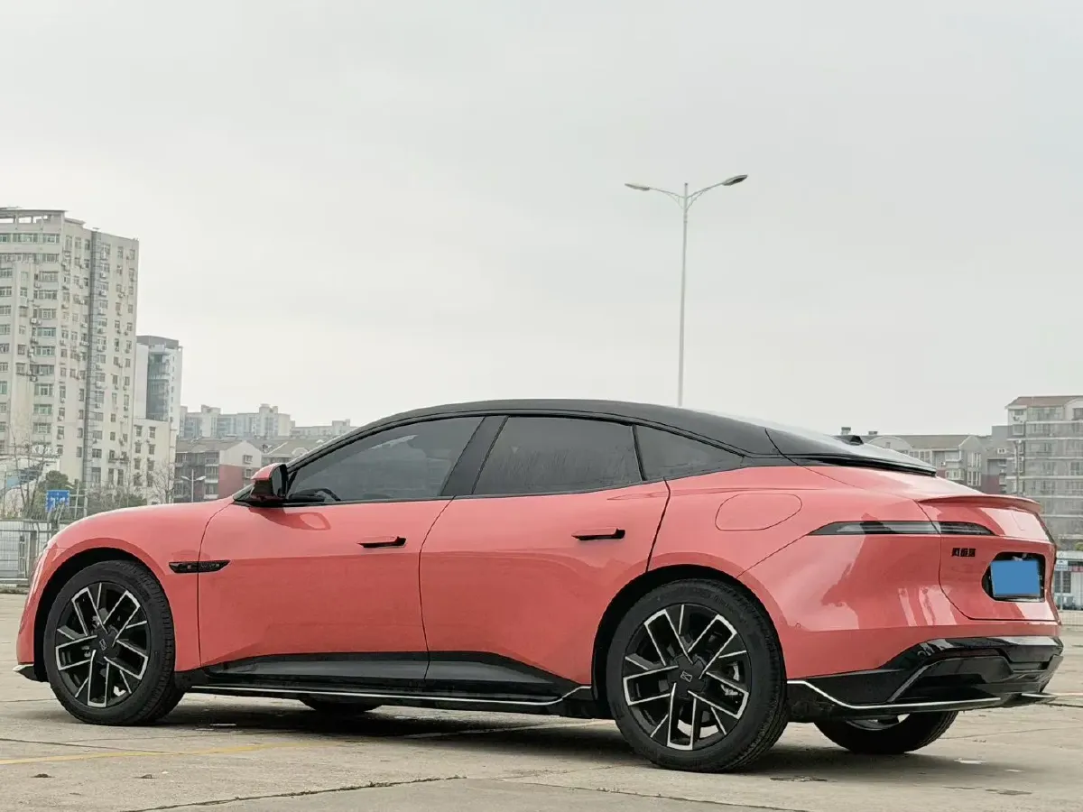 2025 Avatr 06 REEV 156HP REEV,autocango,china used car exporter,china ev exporter,chinese used car exporter,chinese used ev exporter