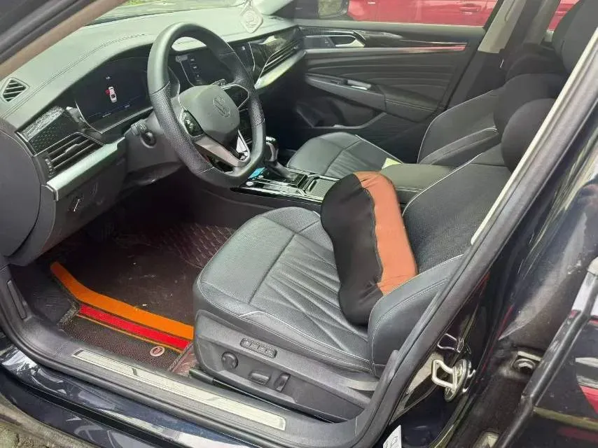 2023 Volkswagen Passat 2.0T 186HP L4 7DCT,autocango,china used car exporter,china ev exporter,chinese used car exporter,chinese used ev exporter