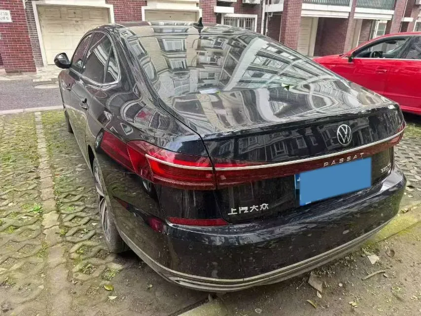 2023 Volkswagen Passat 2.0T 186HP L4 7DCT,autocango,china used car exporter,china ev exporter,chinese used car exporter,chinese used ev exporter