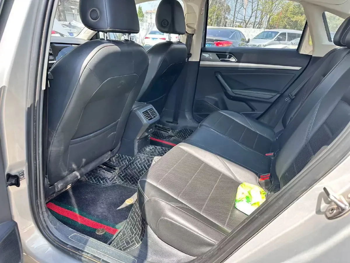 2019 Volkswagen Lavida 1.2T 116HP L4 7DCT,autocango,china used car exporter,china ev exporter,chinese used car exporter,chinese used ev exporter