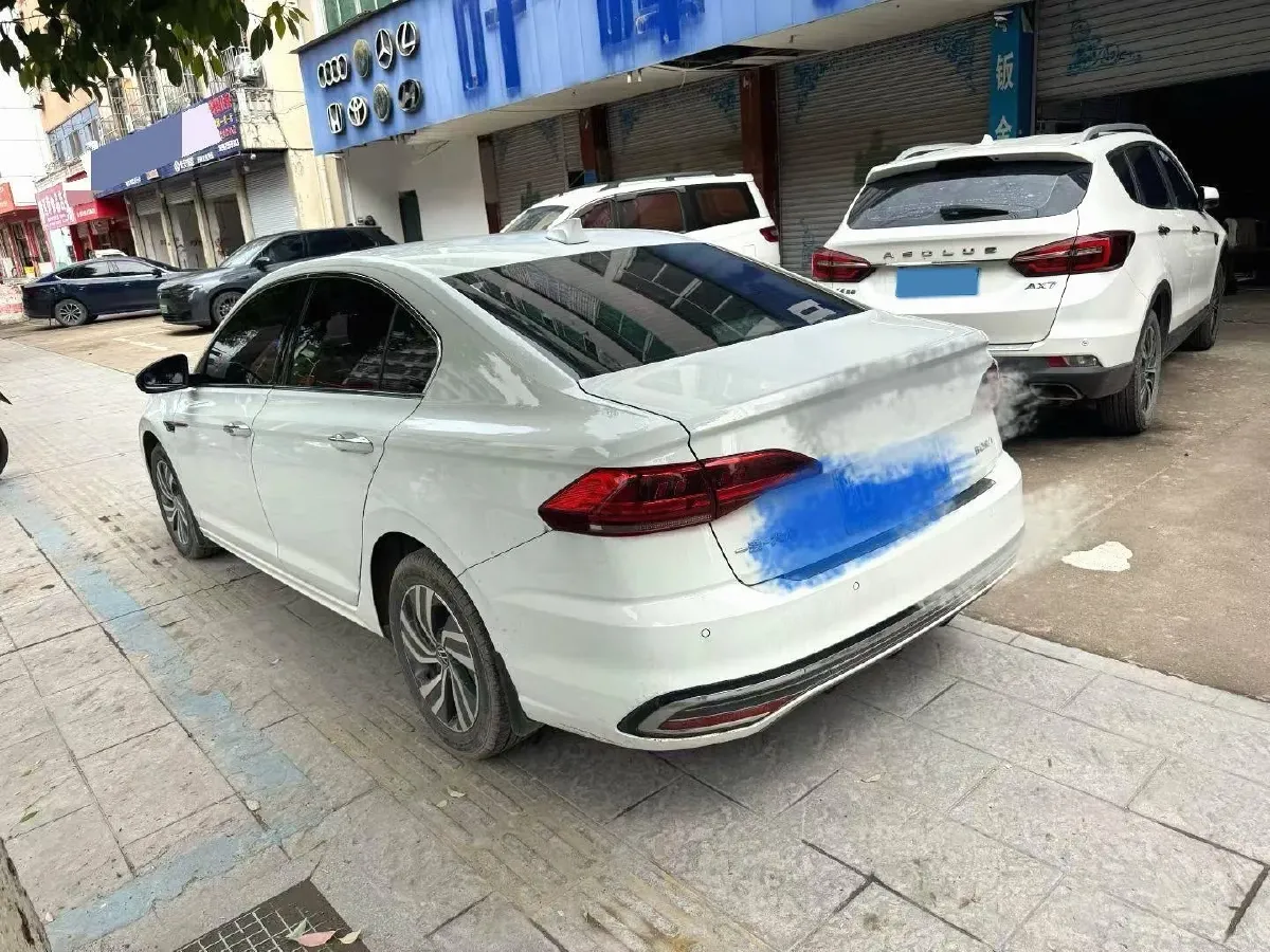 2023 Volkswagen Bora 1.2T 116HP L4 7DCT,autocango,china used car exporter,china ev exporter,chinese used car exporter,chinese used ev exporter