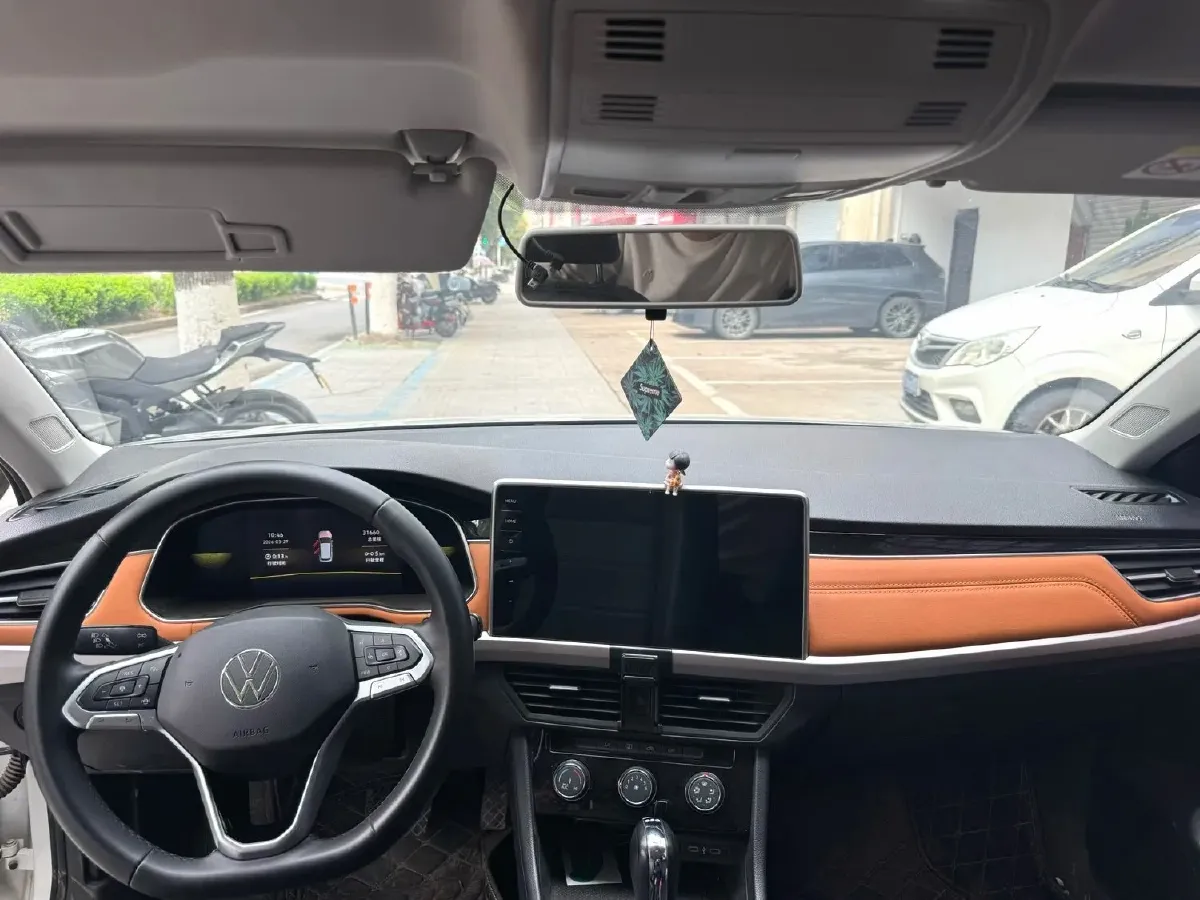 2023 Volkswagen Bora 1.2T 116HP L4 7DCT,autocango,china used car exporter,china ev exporter,chinese used car exporter,chinese used ev exporter