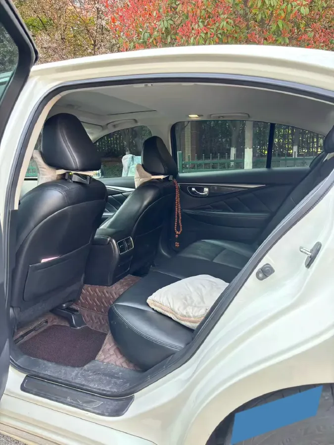 2016 Infiniti Q50L 2.0T 211HP L4 7AT,autocango,china used car exporter,china ev exporter,chinese used car exporter,chinese used ev exporter