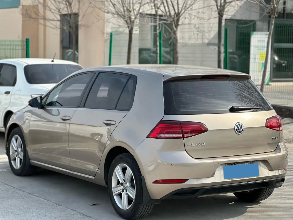 2018 Volkswagen Golf 1.6L 110HP L4 6AT,autocango,china used car exporter,china ev exporter,chinese used car exporter,chinese used ev exporter