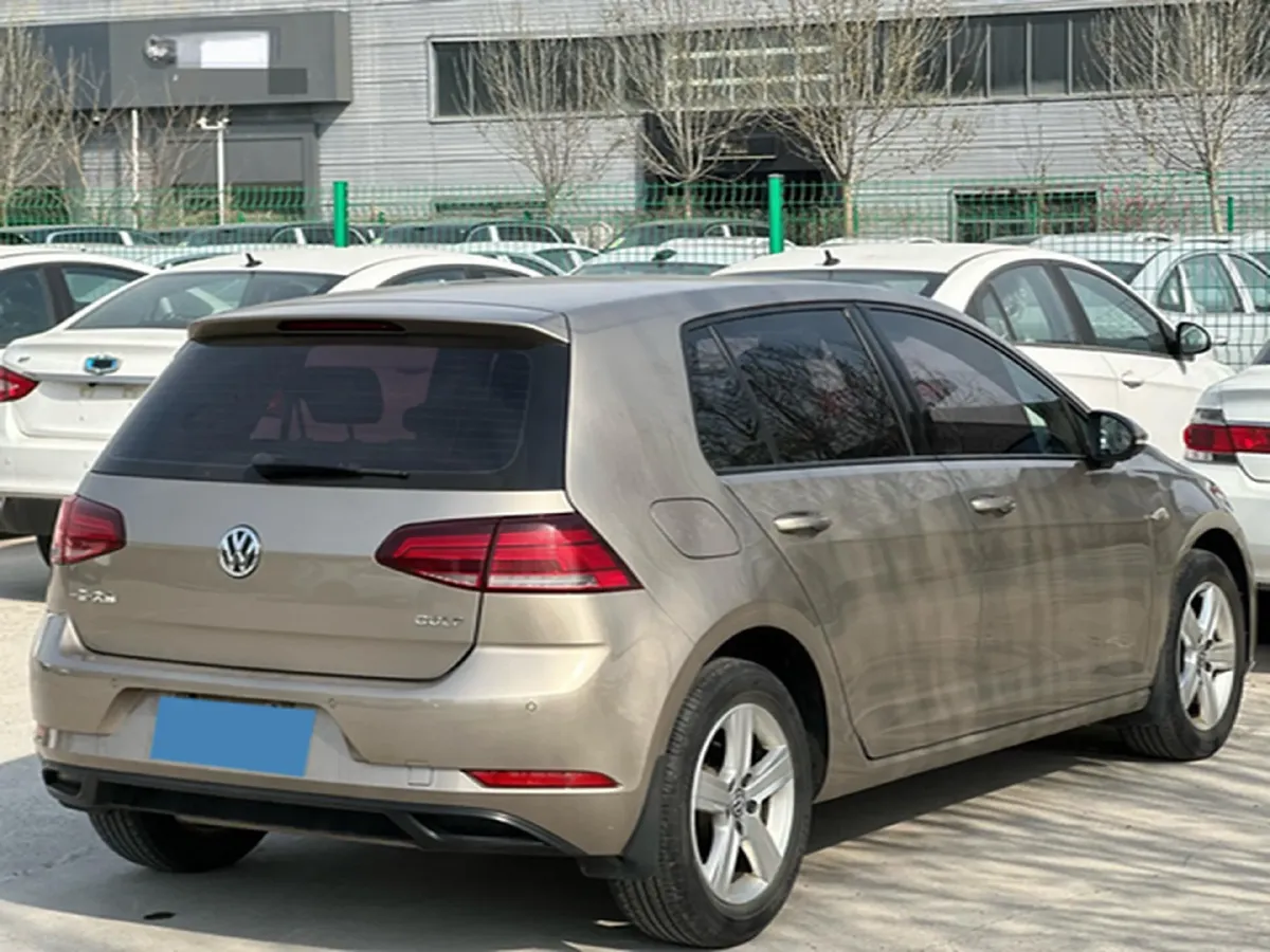 2018 Volkswagen Golf 1.6L 110HP L4 6AT,autocango,china used car exporter,china ev exporter,chinese used car exporter,chinese used ev exporter