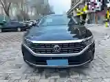 2022 Volkswagen Passat 2.0T 220HP L4 7DCT