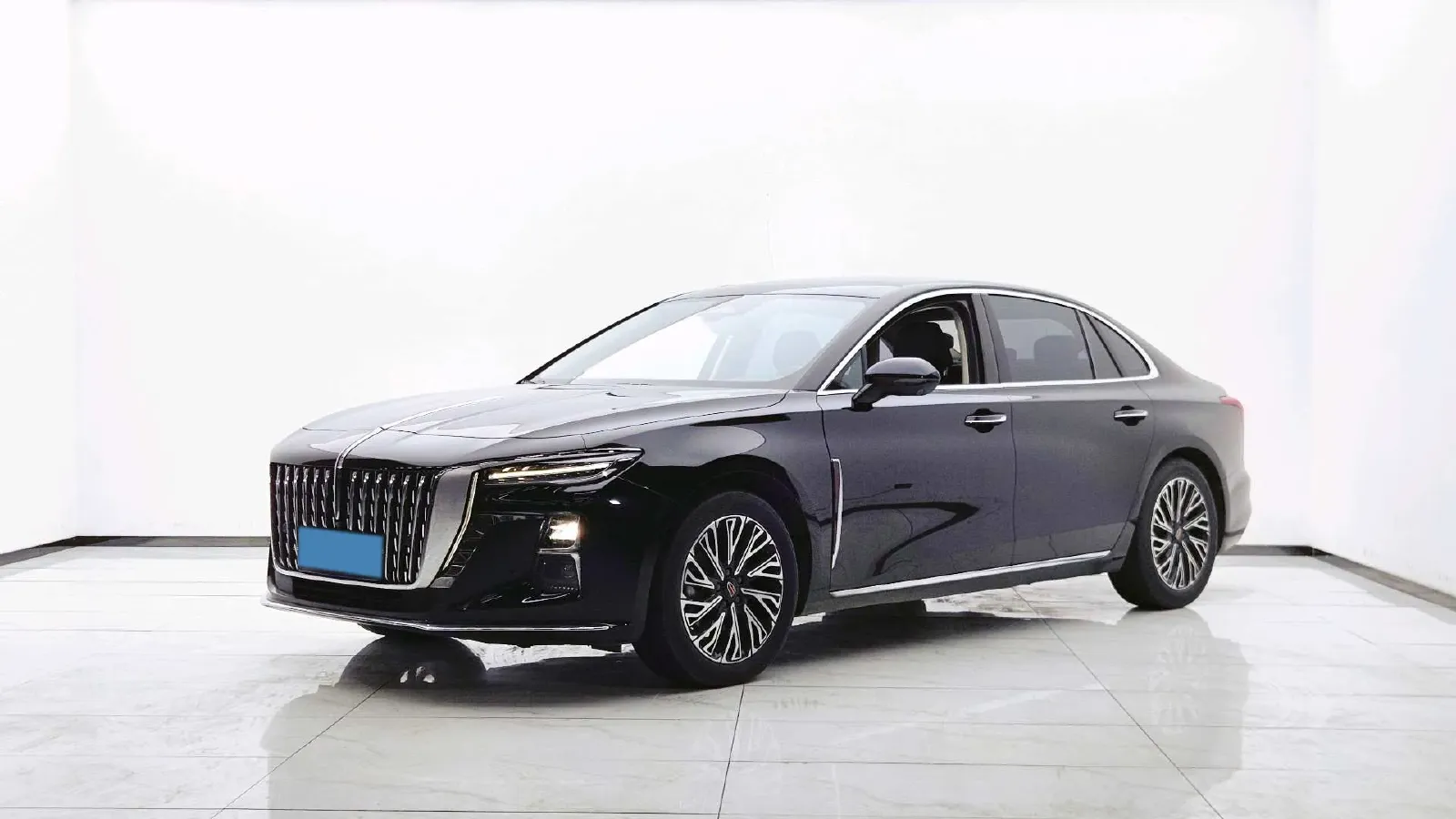 2024 HongQi H5 2.0T 224HP L4 8AT,autocango,china used car exporter,china ev exporter,chinese used car exporter,chinese used ev exporter