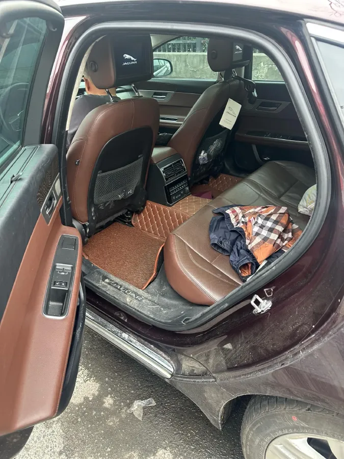 2017 Jaguar XFL 2.0T 240HP L4 8AT,autocango,china used car exporter,china ev exporter,chinese used car exporter,chinese used ev exporter