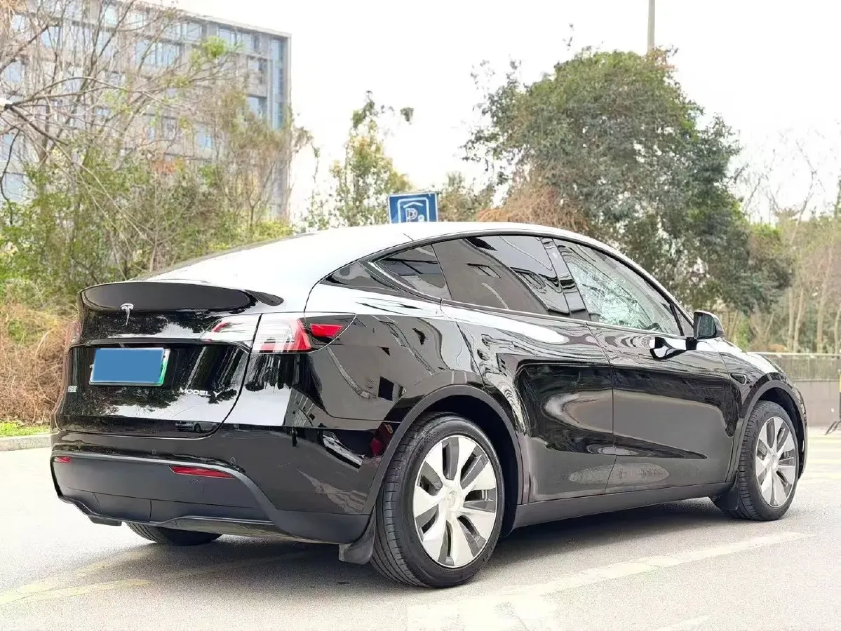 2022 Tesla Model Y BEV 60KWH,autocango,china used car exporter,china ev exporter,chinese used car exporter,chinese used ev exporter