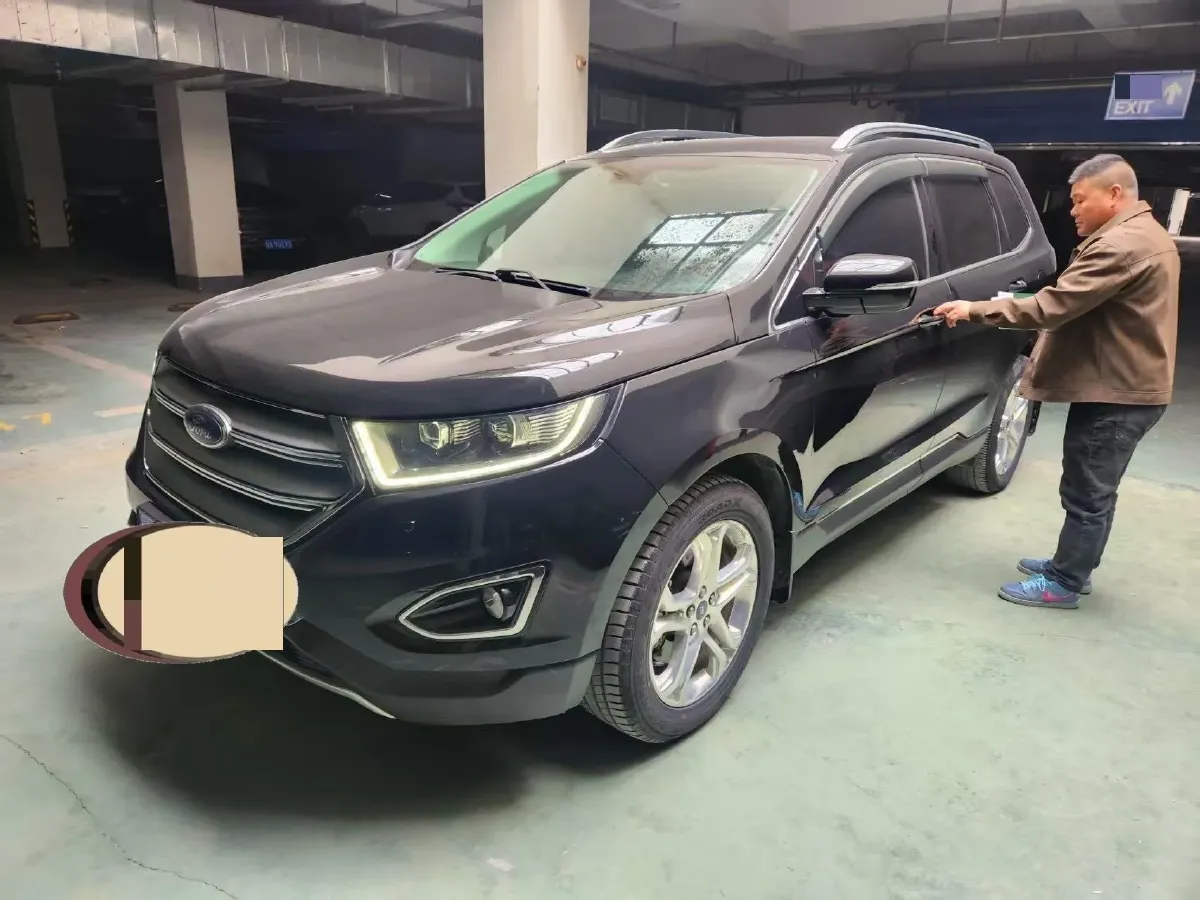 2017 Ford Edge 2.0T 245HP L4 6AT,autocango,china used car exporter,china ev exporter,chinese used car exporter,chinese used ev exporter