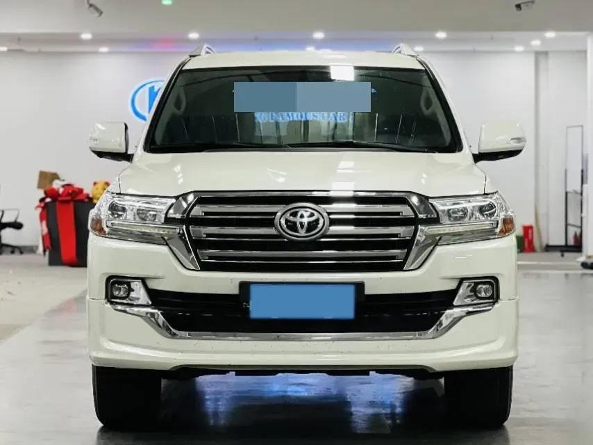 2019 Chevrolet Trax 1.0T 125HP L3 6AT,autocango,china used car exporter,china ev exporter,chinese used car exporter,chinese used ev exporter