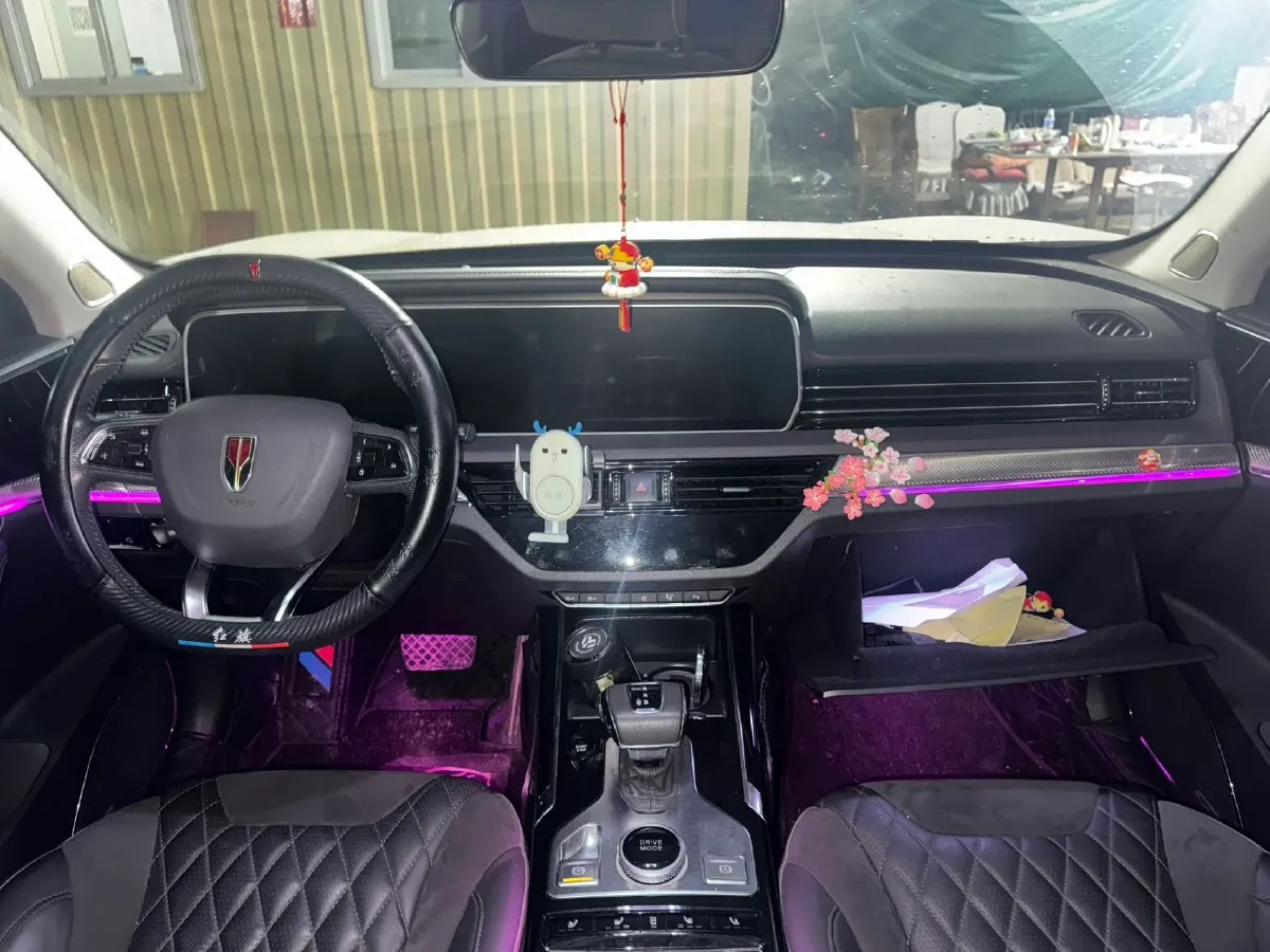 2019 HongQi HS5 2.0T 224HP L4 6AT,autocango,china used car exporter,china ev exporter,chinese used car exporter,chinese used ev exporter