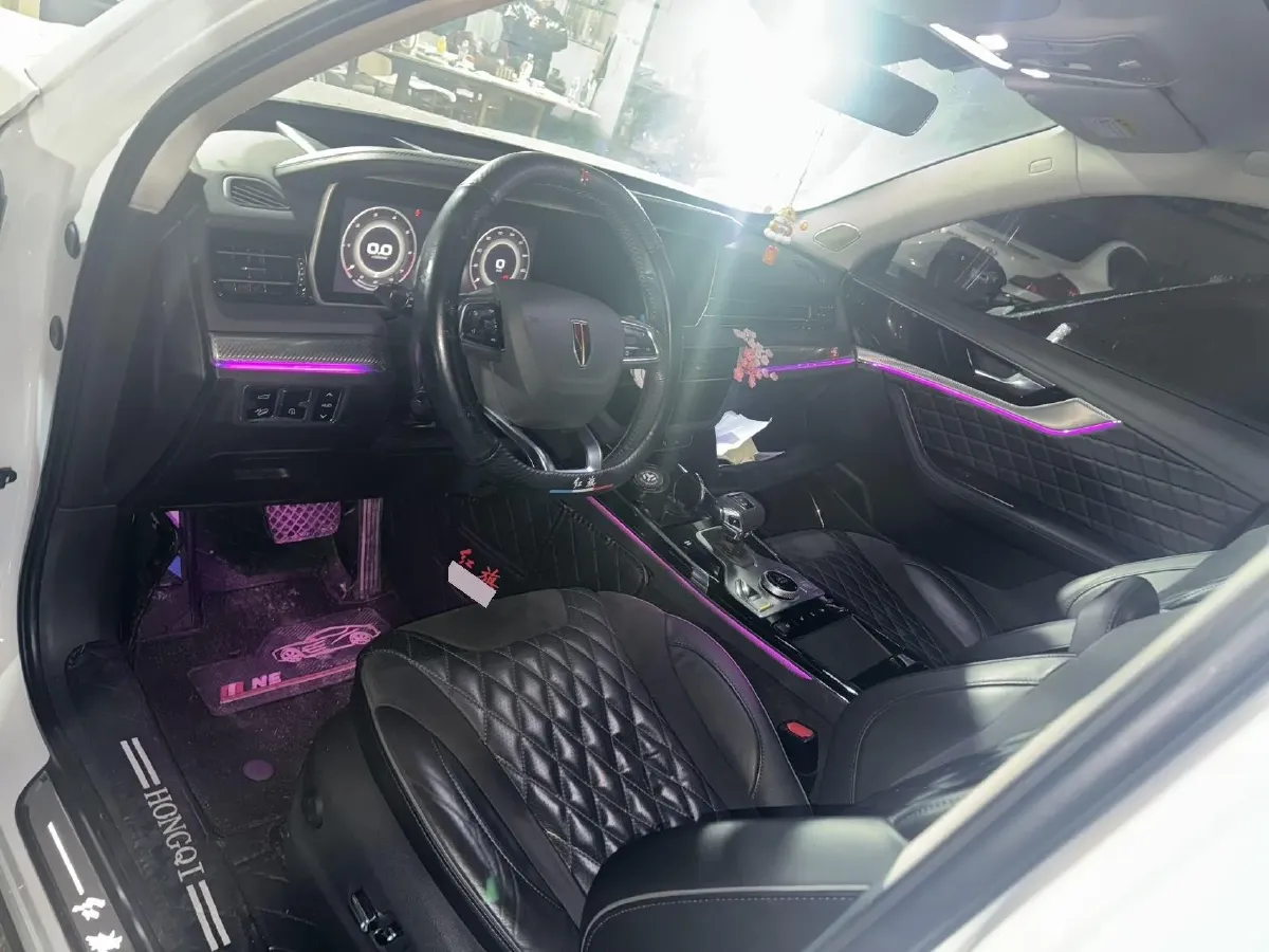 2019 HongQi HS5 2.0T 224HP L4 6AT,autocango,china used car exporter,china ev exporter,chinese used car exporter,chinese used ev exporter