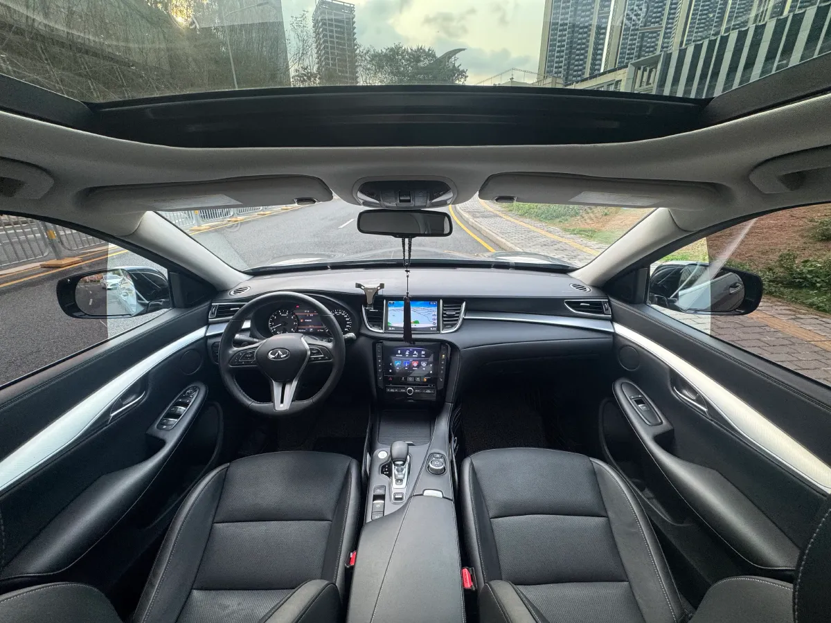 2018 Mitsubishi Pajero 3.0L 174HP V6 5AT,autocango,china used car exporter,china ev exporter,chinese used car exporter,chinese used ev exporter