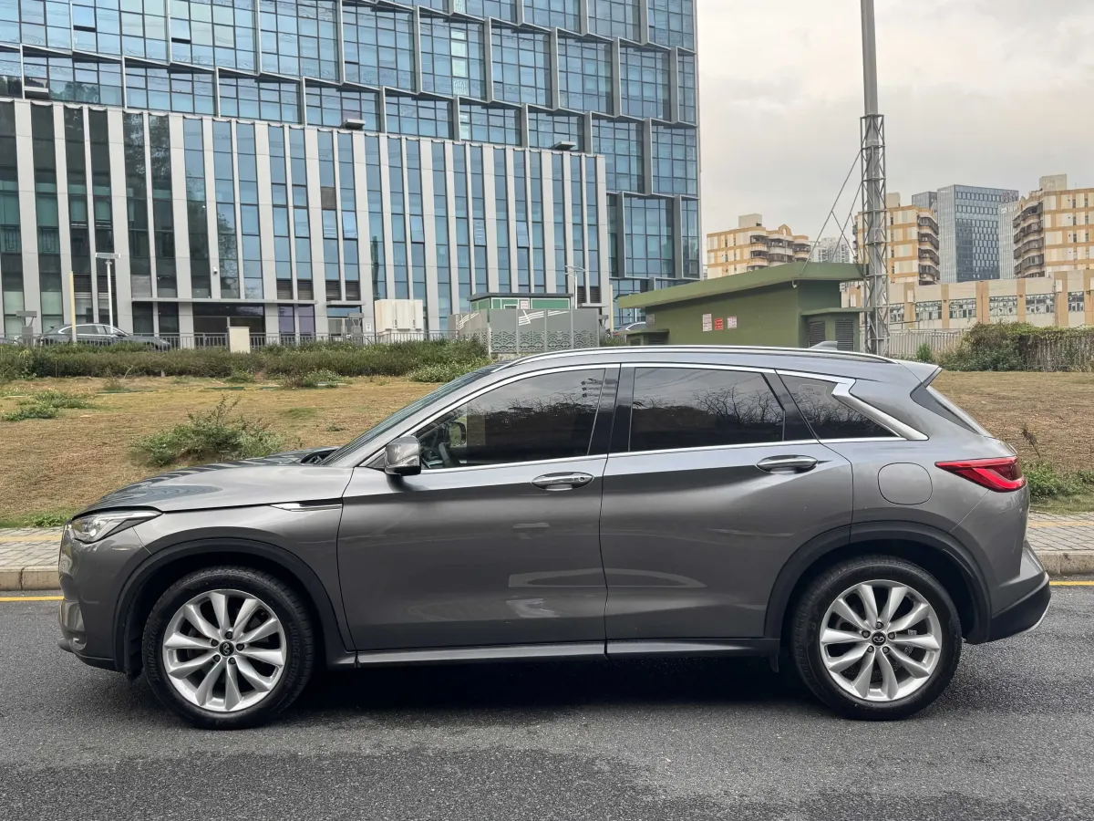 2018 Mitsubishi Pajero 3.0L 174HP V6 5AT,autocango,china used car exporter,china ev exporter,chinese used car exporter,chinese used ev exporter