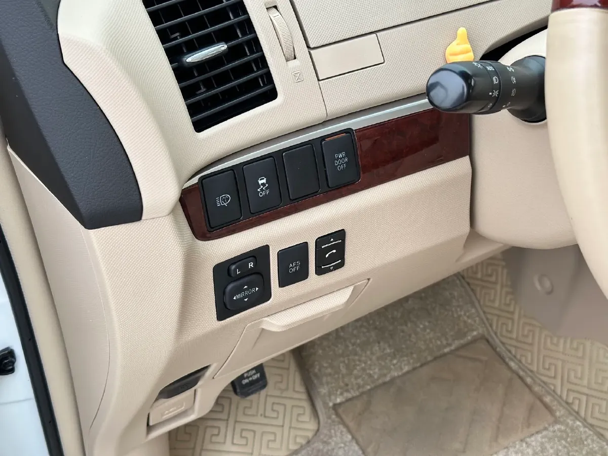 2016 Toyota Land Cruiser Prado 3.5L 280HP V6 6AT,autocango,china used car exporter,china ev exporter,chinese used car exporter,chinese used ev exporter