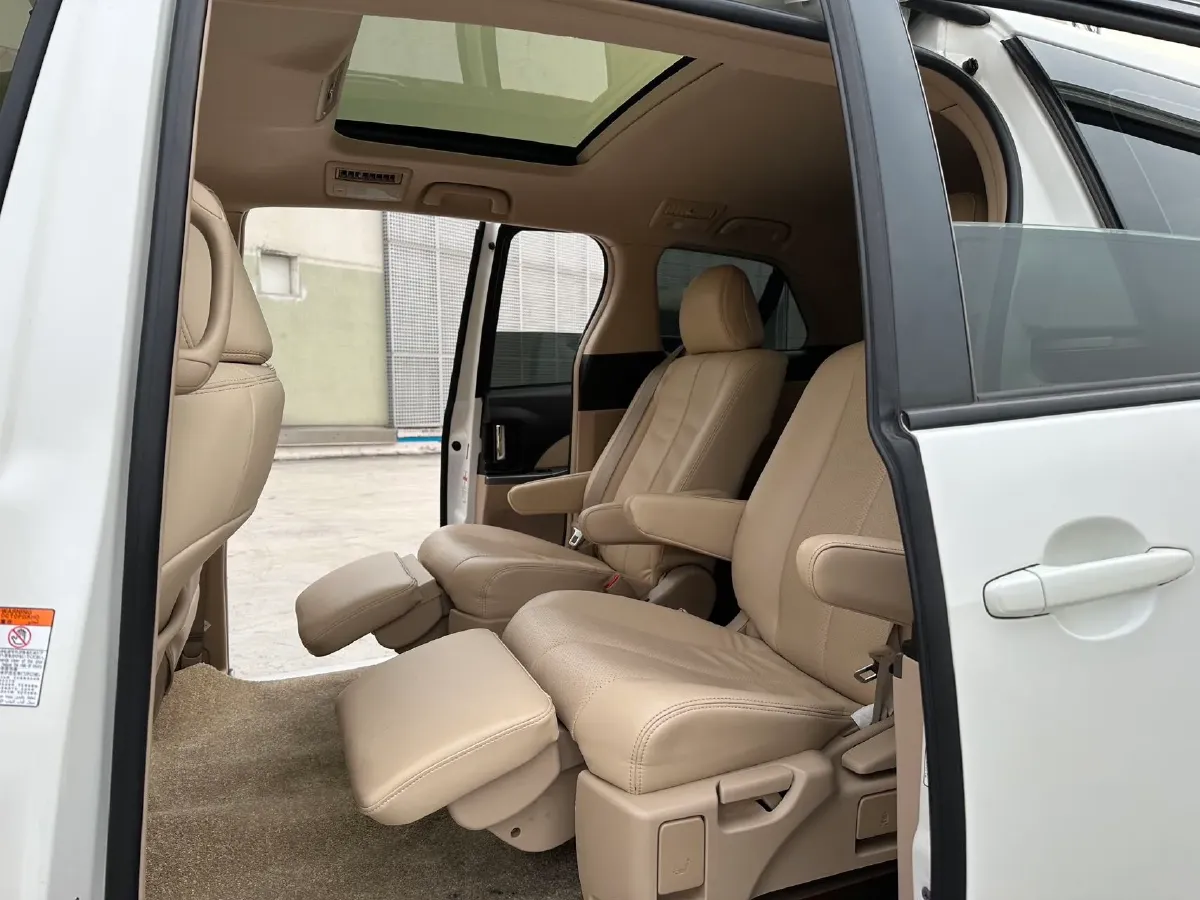 2016 Toyota Land Cruiser Prado 3.5L 280HP V6 6AT,autocango,china used car exporter,china ev exporter,chinese used car exporter,chinese used ev exporter