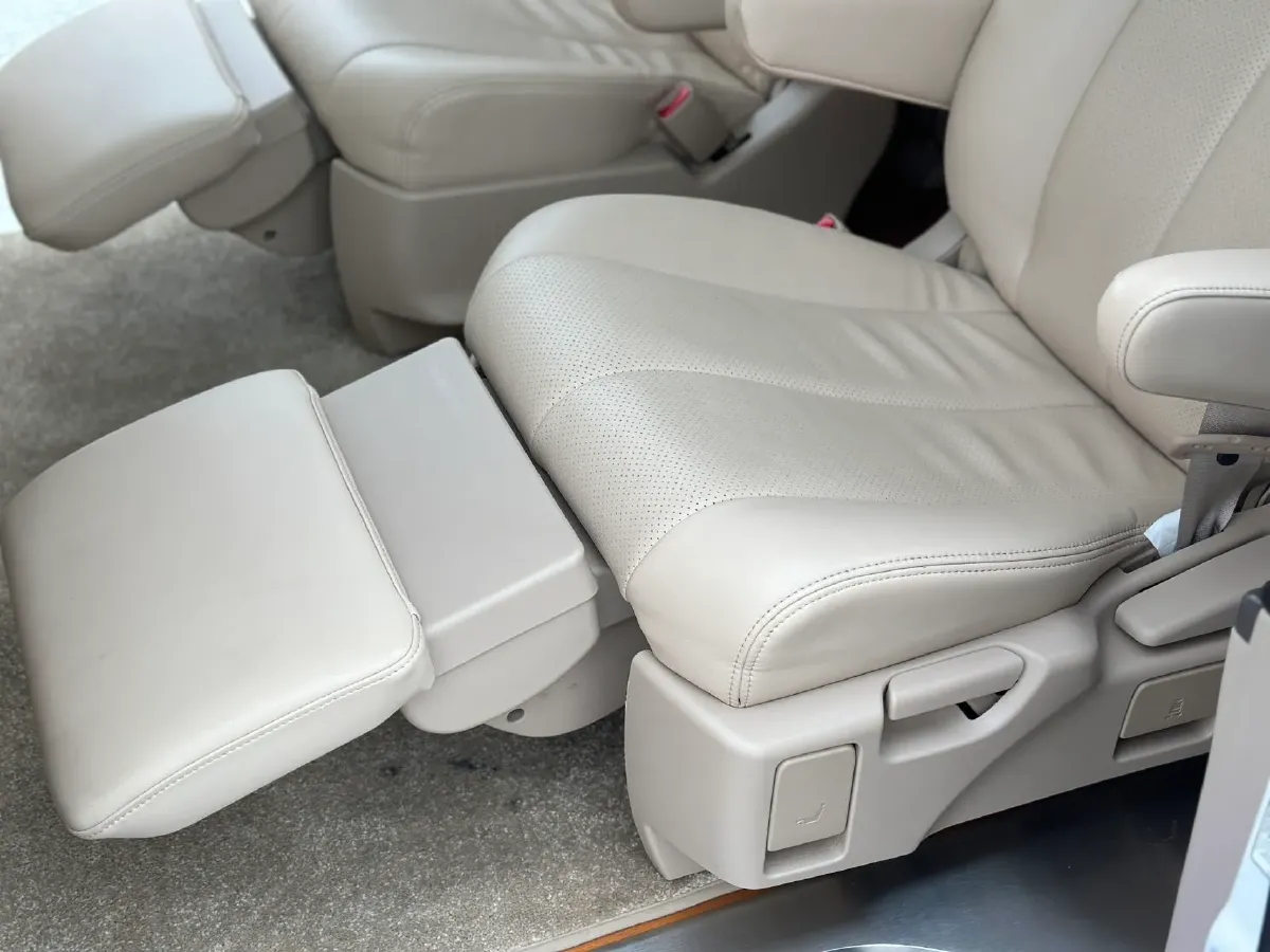 2016 Toyota Land Cruiser Prado 3.5L 280HP V6 6AT,autocango,china used car exporter,china ev exporter,chinese used car exporter,chinese used ev exporter