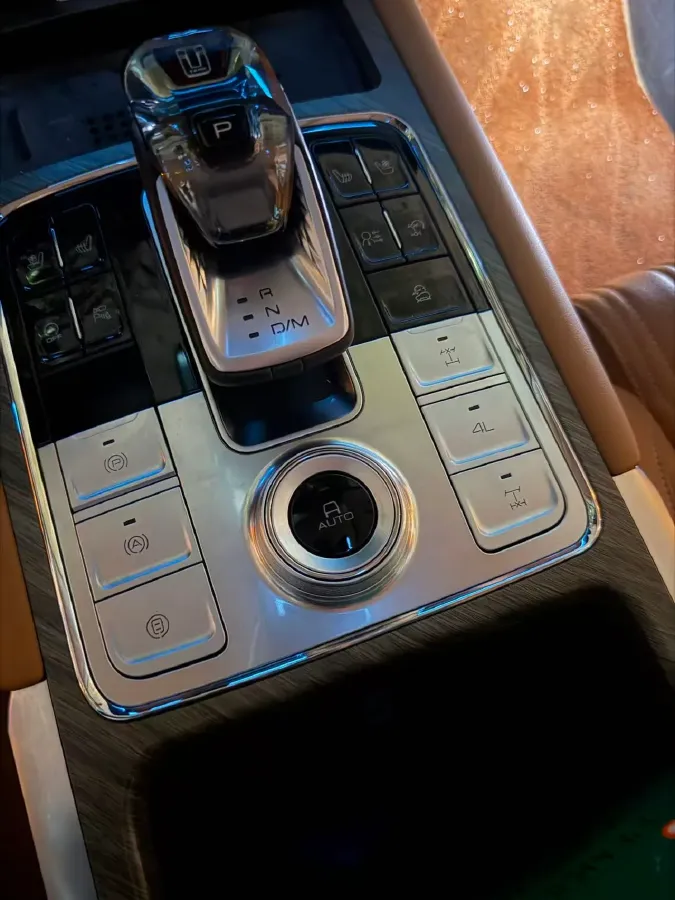 2022 Tank 500 3.0T 360HP V6 9AT,autocango,china used car exporter,china ev exporter,chinese used car exporter,chinese used ev exporter