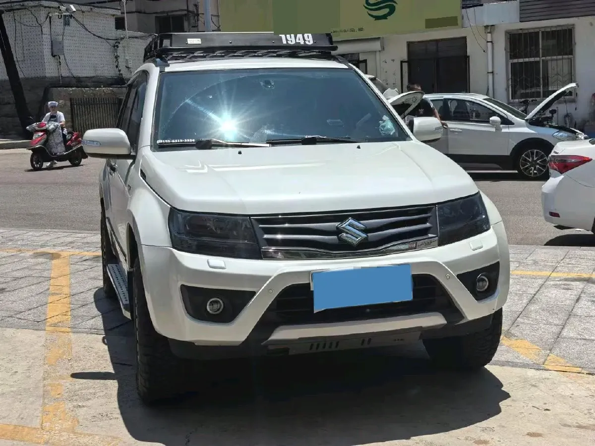 2012 Suzuki Grand Vitara 2.4L 166HP L4 4AT,autocango,china used car exporter,china ev exporter,chinese used car exporter,chinese used ev exporter