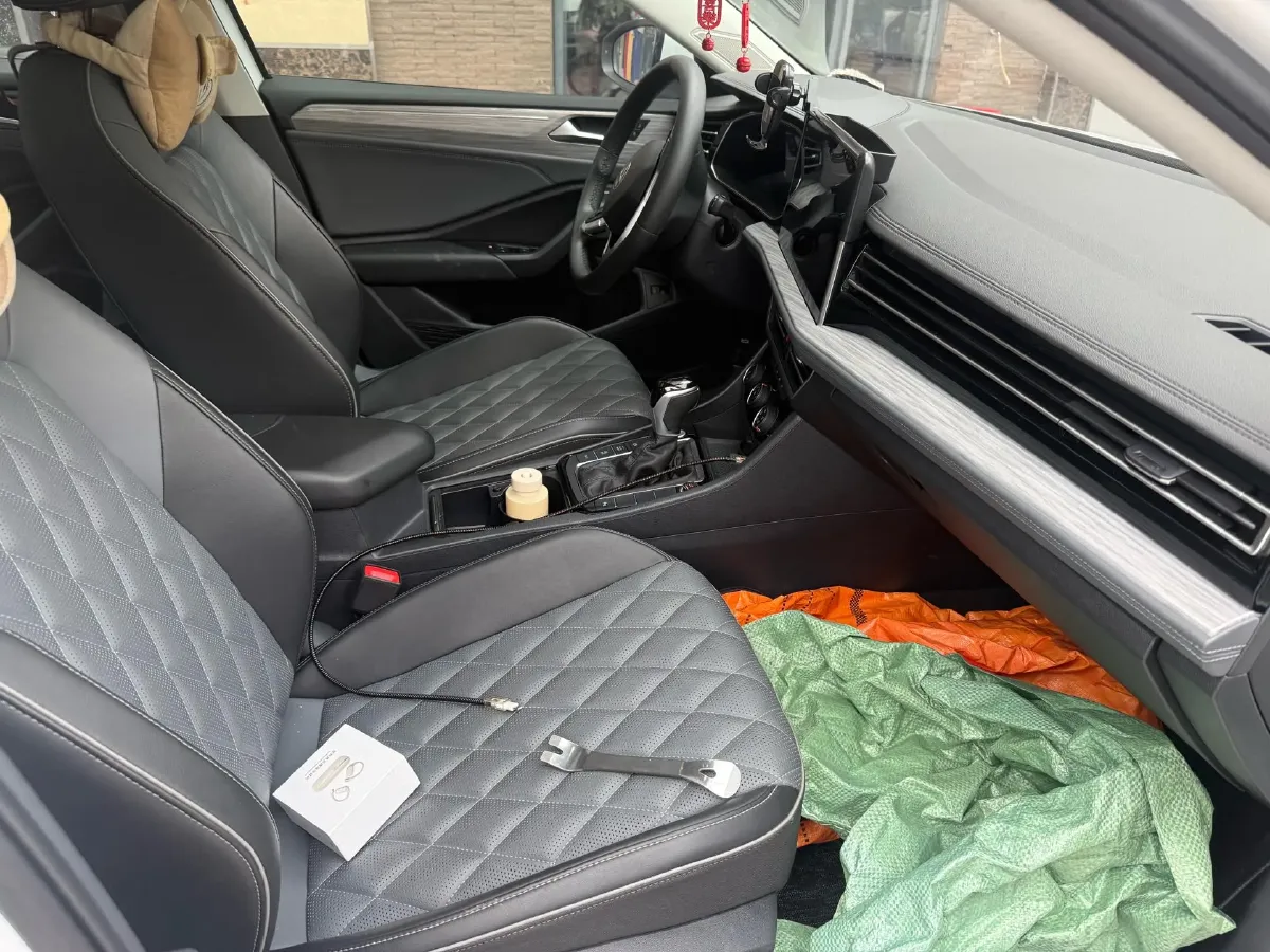 2024 Volkswagen Sagitar 1.5T 160HP L4 7DCT,autocango,china used car exporter,china ev exporter,chinese used car exporter,chinese used ev exporter