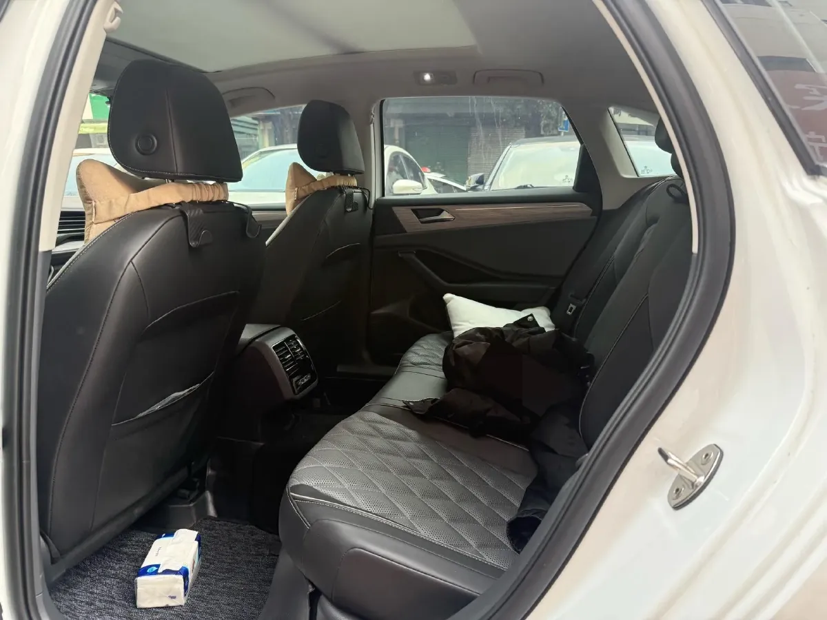 2024 Volkswagen Sagitar 1.5T 160HP L4 7DCT,autocango,china used car exporter,china ev exporter,chinese used car exporter,chinese used ev exporter