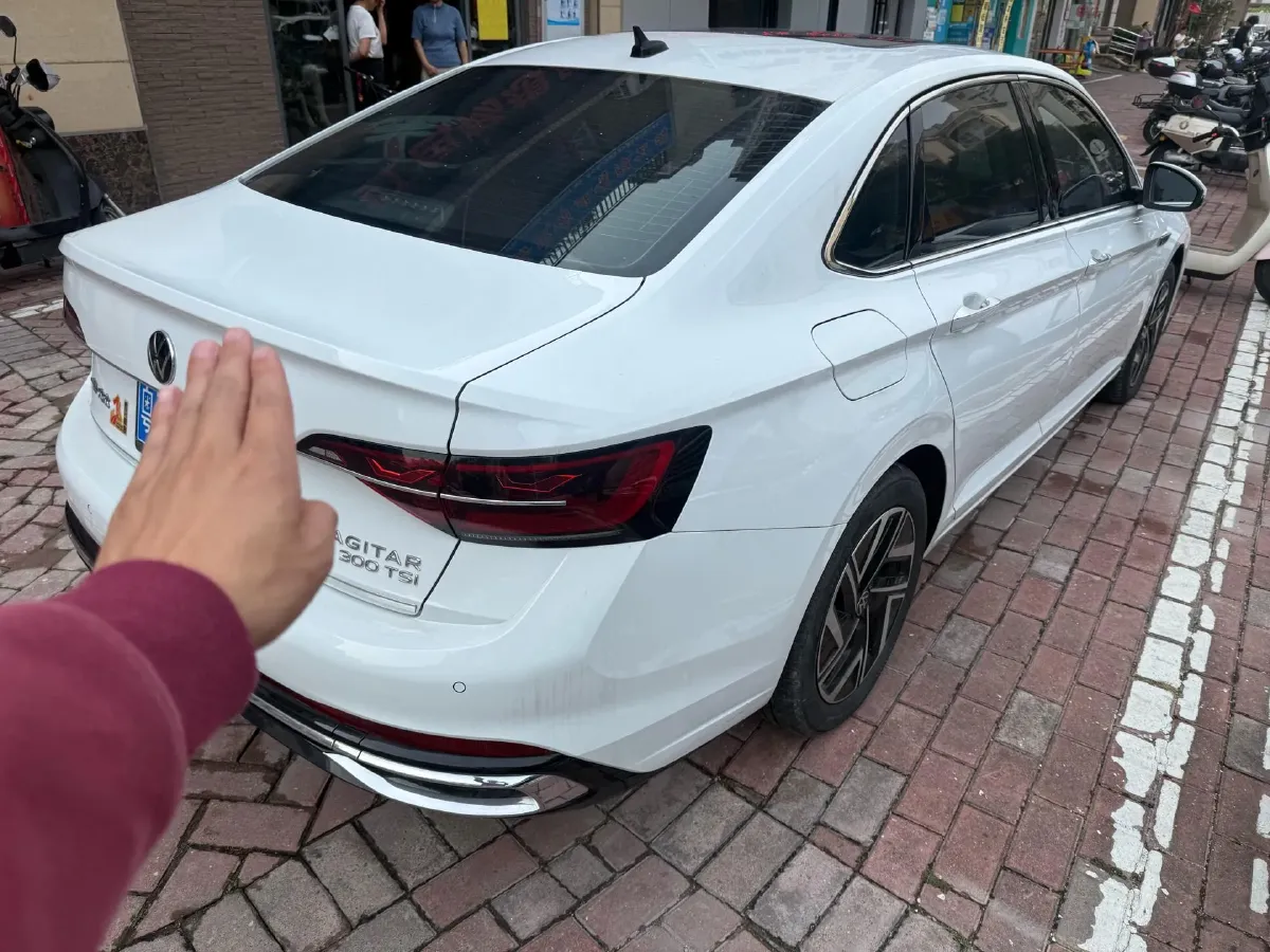 2024 Volkswagen Sagitar 1.5T 160HP L4 7DCT,autocango,china used car exporter,china ev exporter,chinese used car exporter,chinese used ev exporter