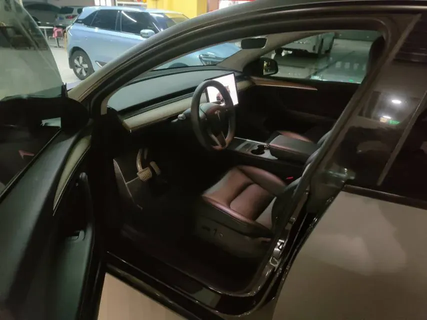 2022 Tesla Model Y BEV 60KWH,autocango,china used car exporter,china ev exporter,chinese used car exporter,chinese used ev exporter