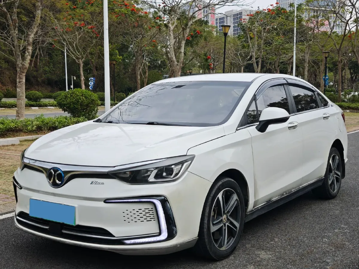 2018 BeiJing Auto EU5 BEV 53.66KWH,autocango,china used car exporter,china ev exporter,chinese used car exporter,chinese used ev exporter