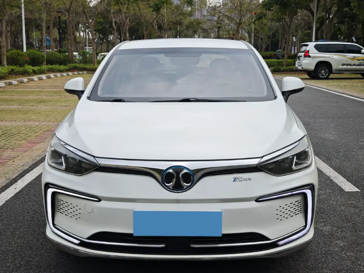 2018 BeiJing Auto EU5 BEV 53.66KWH,autocango,china used car exporter,china ev exporter,chinese used car exporter,chinese used ev exporter