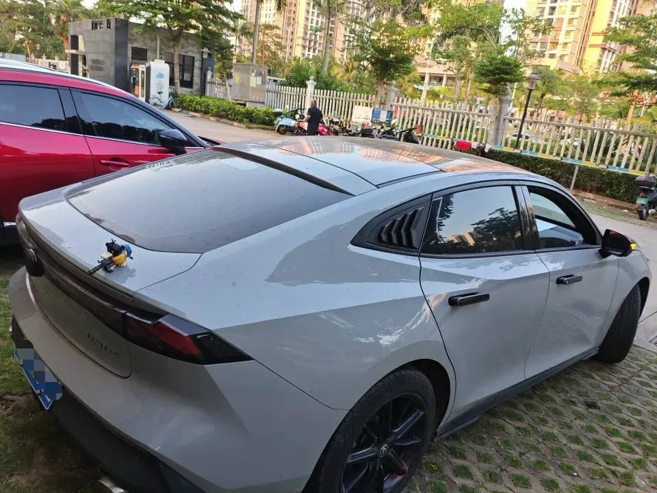 2022 ChangAn UNI-V 1.5T 188HP L4 7DCT,autocango,china used car exporter,china ev exporter,chinese used car exporter,chinese used ev exporter