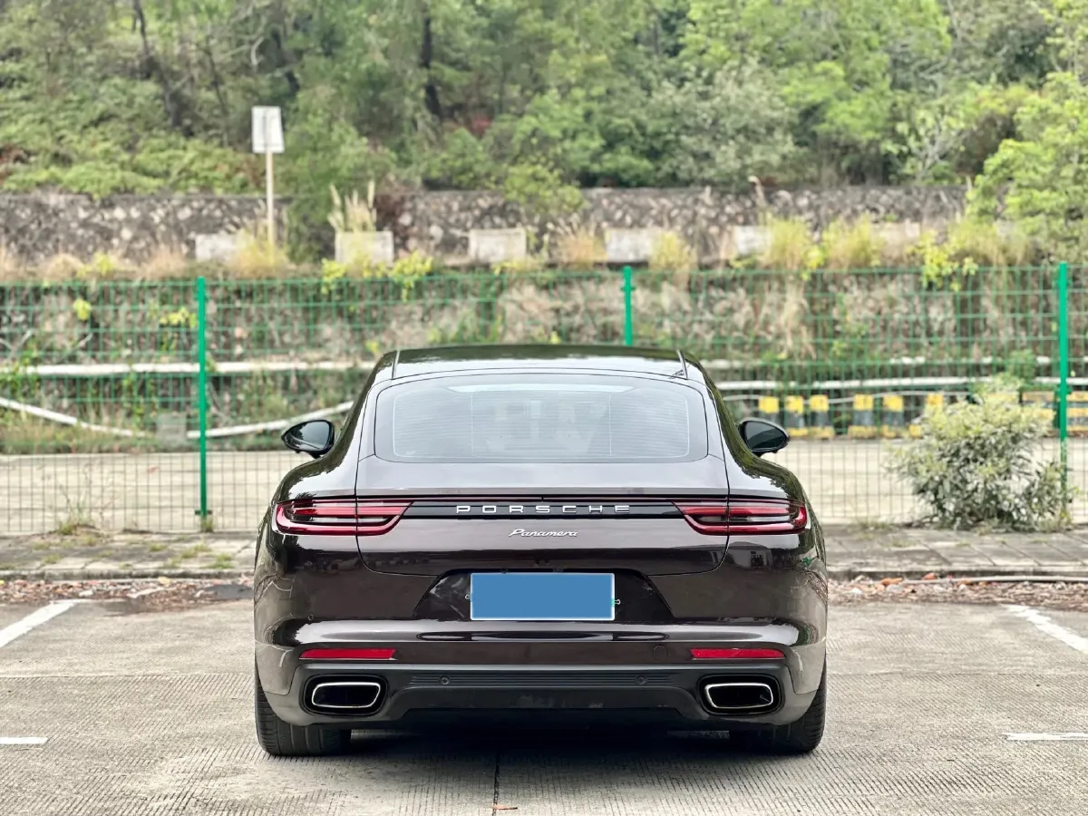 2017 BMW X6 3.0T 306HP L6 8AT,autocango,china used car exporter,china ev exporter,chinese used car exporter,chinese used ev exporter