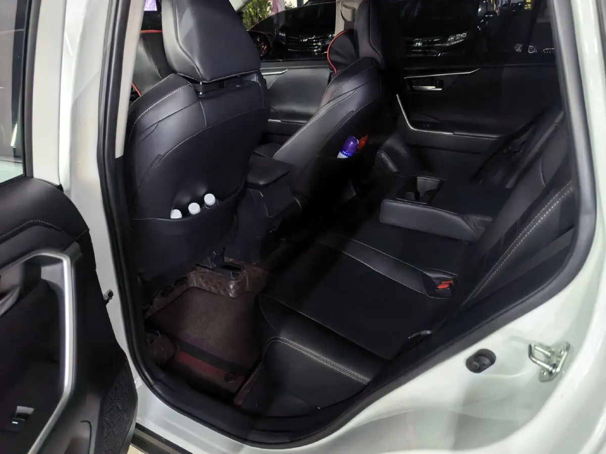 2023 Toyota Wildlander 2.0L 171HP L4 CVT,autocango,china used car exporter,china ev exporter,chinese used car exporter,chinese used ev exporter