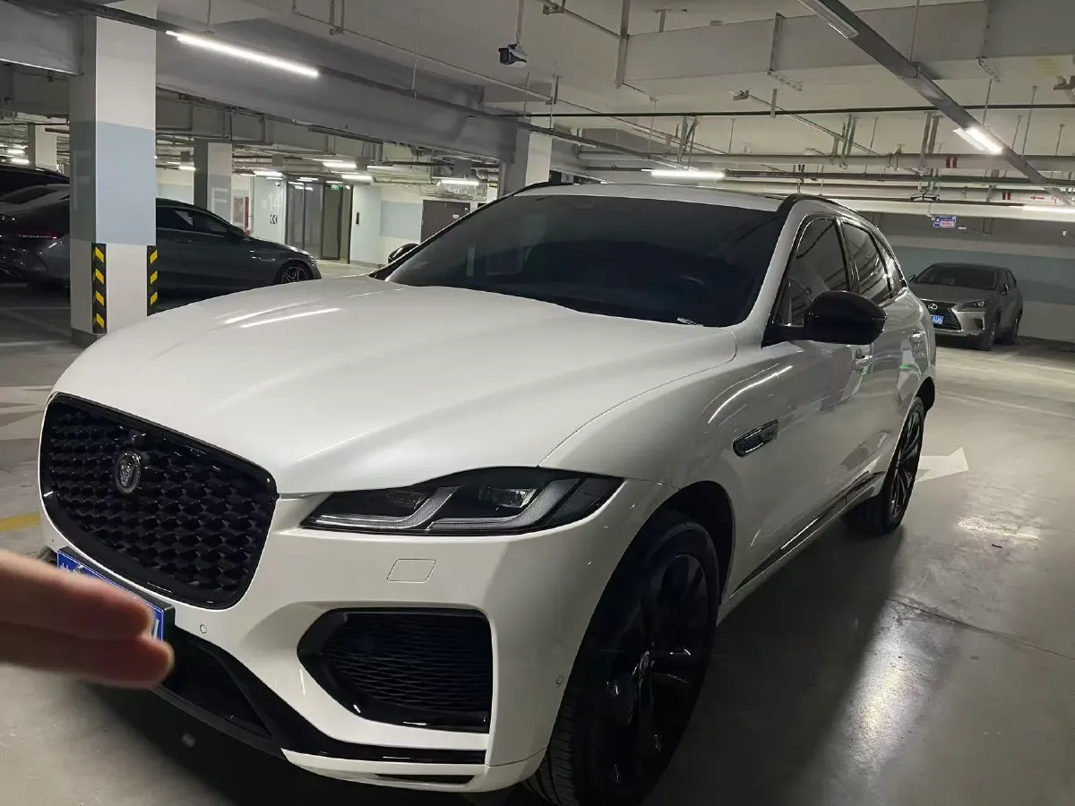 2024 Jaguar F-PACE 3.0T 400HP L6 8AT,autocango,china used car exporter,china ev exporter,chinese used car exporter,chinese used ev exporter