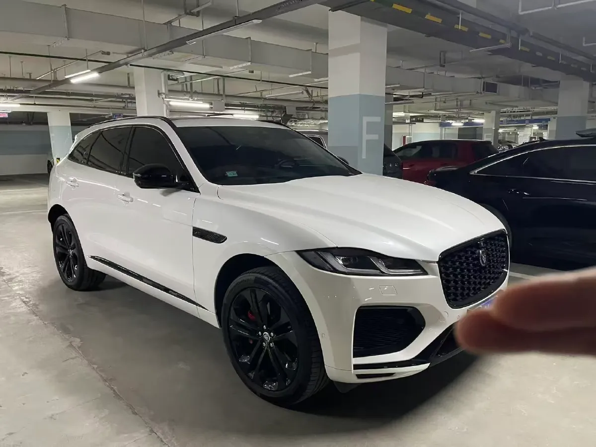 2024 Jaguar F-PACE 3.0T 400HP L6 8AT,autocango,china used car exporter,china ev exporter,chinese used car exporter,chinese used ev exporter