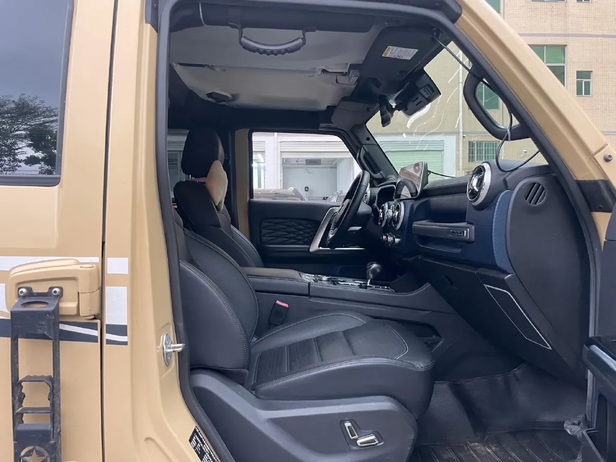 2019 Beijing BJ40 2.3T 231HP L4 6AT,autocango,china used car exporter,china ev exporter,chinese used car exporter,chinese used ev exporter