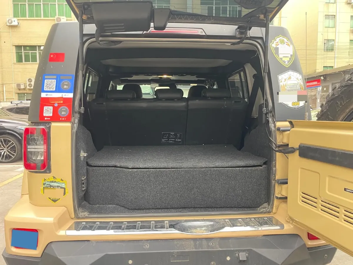 2019 Beijing BJ40 2.3T 231HP L4 6AT,autocango,china used car exporter,china ev exporter,chinese used car exporter,chinese used ev exporter