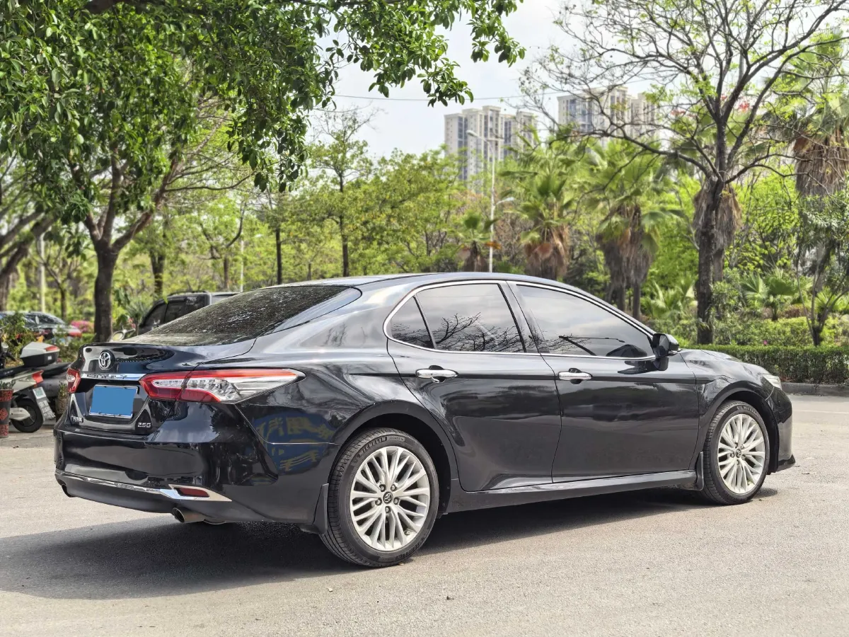 2019 Toyota Camry 2.5L 209HP L4 8AT,autocango,china used car exporter,china ev exporter,chinese used car exporter,chinese used ev exporter