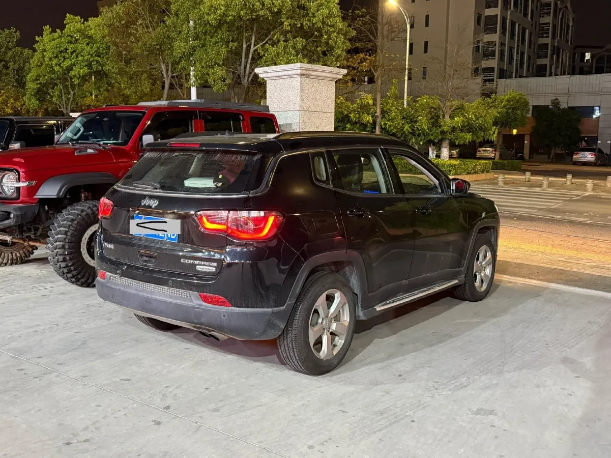 2017 Jeep Compass 1.4T 165HP L4 7DCT,autocango,china used car exporter,china ev exporter,chinese used car exporter,chinese used ev exporter