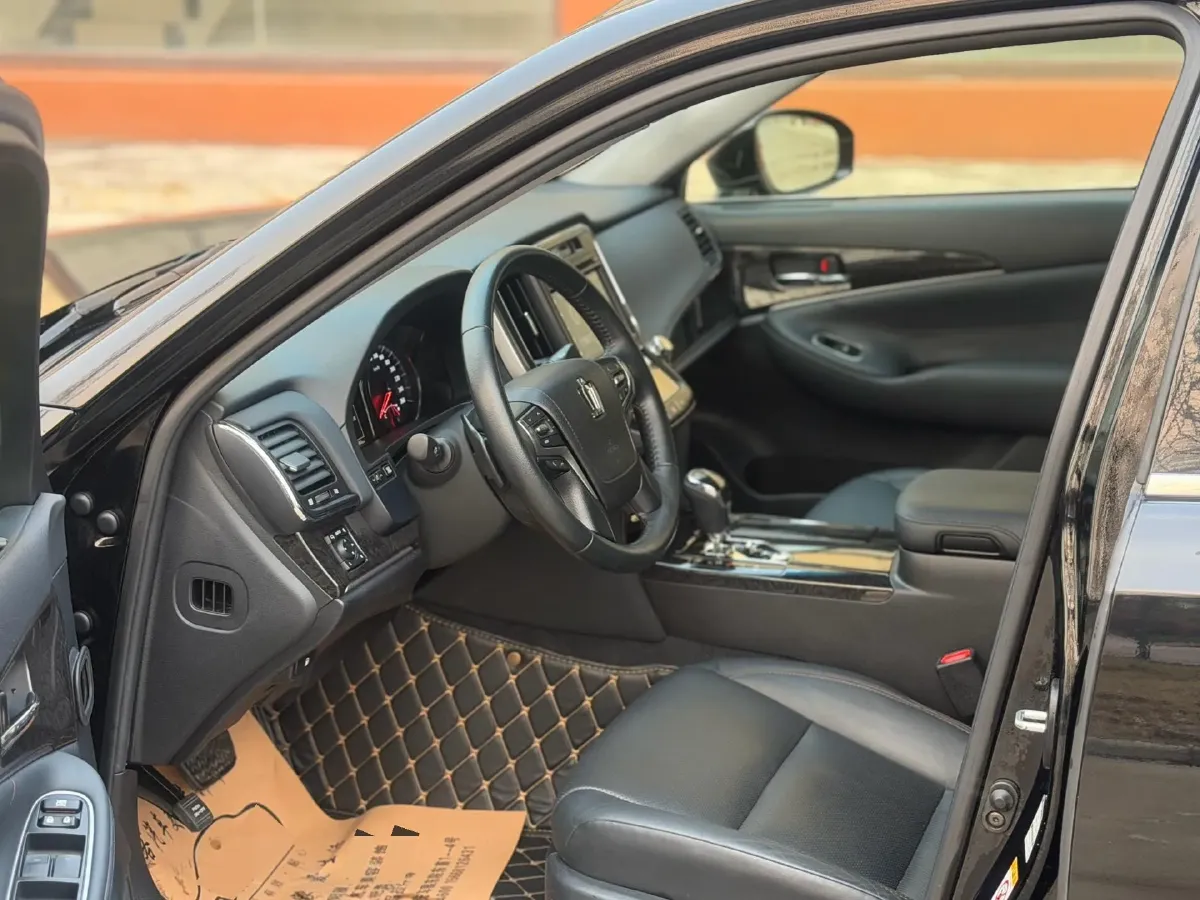 2018 Infiniti Q50L 2.0T 211HP L4 7AT,autocango,china used car exporter,china ev exporter,chinese used car exporter,chinese used ev exporter