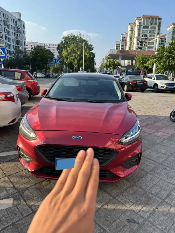 2020 Ford Focus 1.5T 174HP L3 8AT,autocango,china used car exporter,china ev exporter,chinese used car exporter,chinese used ev exporter